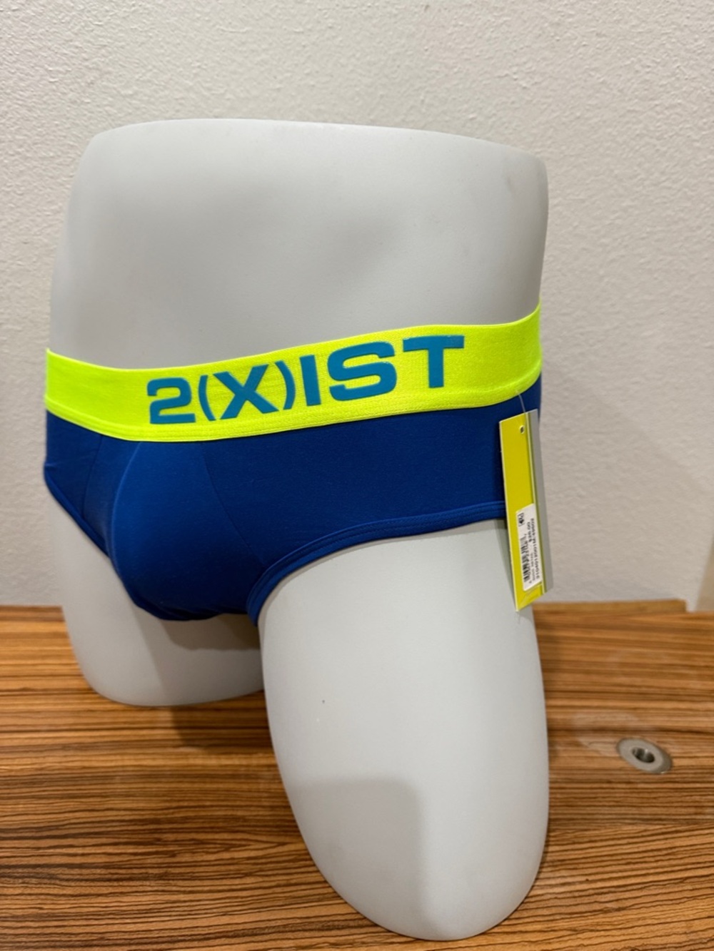 2xist Electric Micro No-Show Brief - Royal Blue with Green Neon ellastic. - Picture 2 of 7